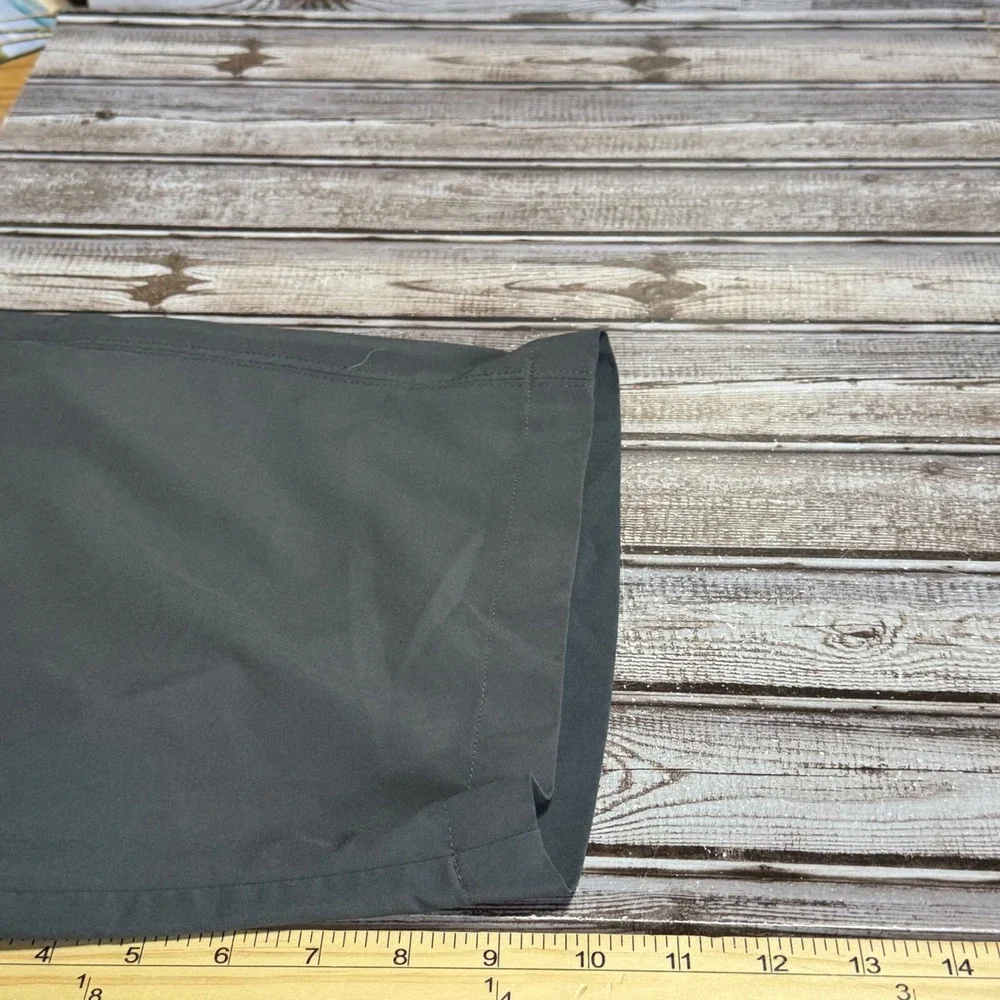 Callaway Mens Golf Shorts Gray Flat Front Chino Stretch Size 34‎